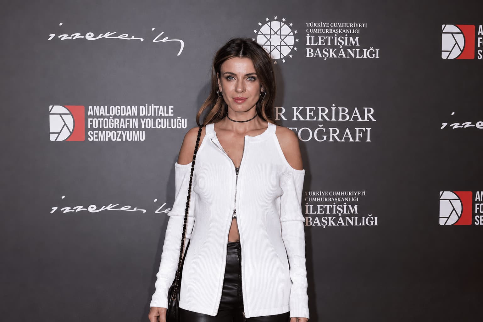 Digivega — İzzet Keribar Belgesel Gala & Sempozyum